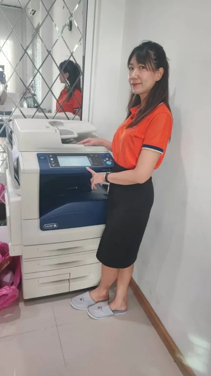 ลูกค้าทดลองใช้งานเครื่องถ่ายเอกสาร Xerox หลังติดตั้ง